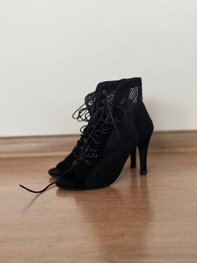 Туфли хай хилз