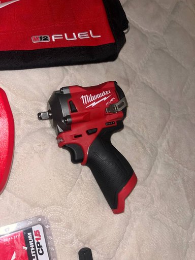 Гайковёрт Milwaukee M12 FUEL 2554 Stubby Wrench 3/8