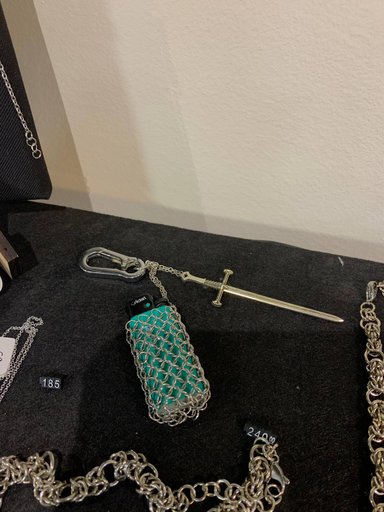 Дополнительное изображение