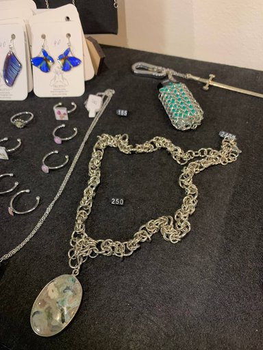 Дополнительное изображение