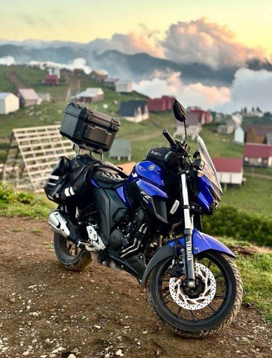 Мотоцикл Yamaha fz25