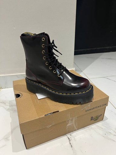 Новые Dr Martens Arcadia Cherry red