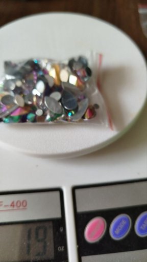 Всякие штуки для украшения гимнастического купальника