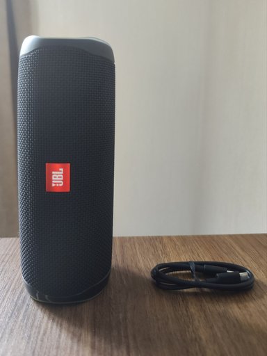 JBL Flip 5 + провод USB Type-C