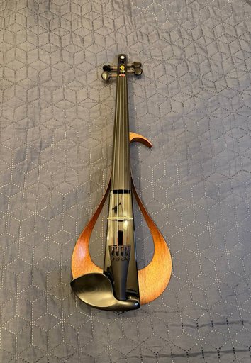 Электроскрипка Yamaha Yev-104