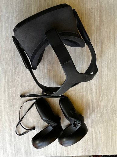 VR шлем Oculus Quest, первое поколение