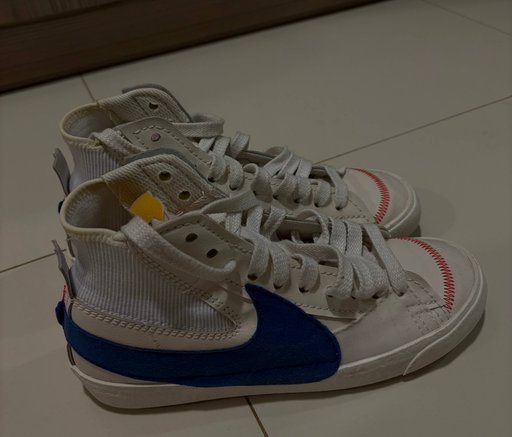 Кроссовки Nike