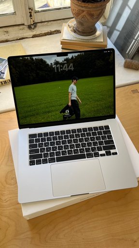Абсолютно новый MacBook Air 15 inch m4/256/16
