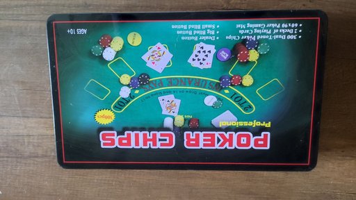 Покерный набор в отличном состоянии