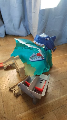 Станция hot wheels акула