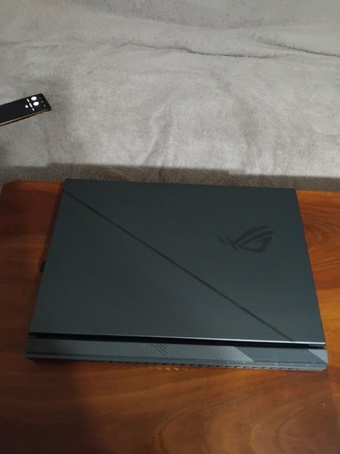 Ноутбук ASUS ROG Strix G18 G814JIR