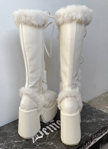 Дополнительное изображение