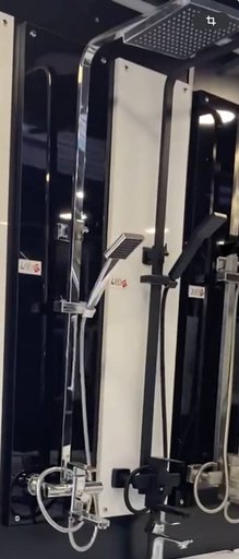 Душевой кран со стойкой