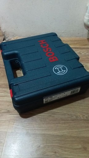 Лобзик Bosch GST 750 в кейсе
