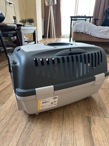 Клетка и переноска для собаки