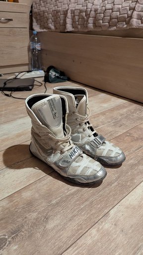 Боксерки Nike