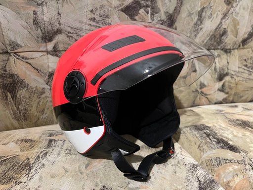 Мотоциклетный шлем