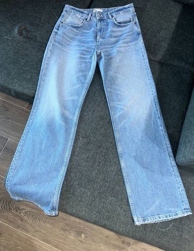 Женские джинсы ZARA, новые