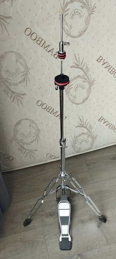 Стойка hi hat с замком
