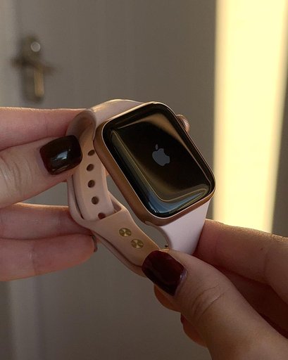 Часы Apple Watch SE 40mm Rose Gold