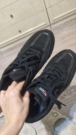 Мужские кроссовки