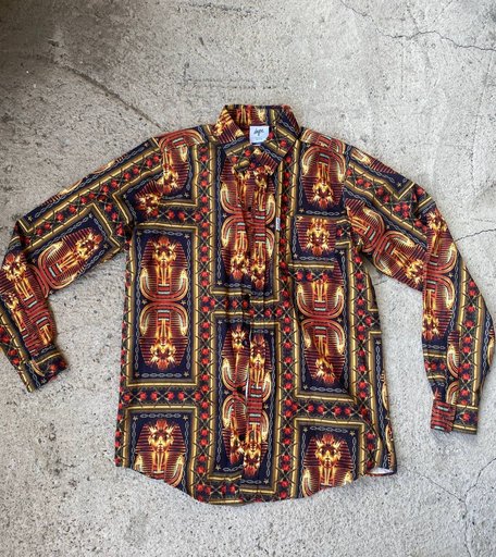 Атласная рубашка с ярким принтом