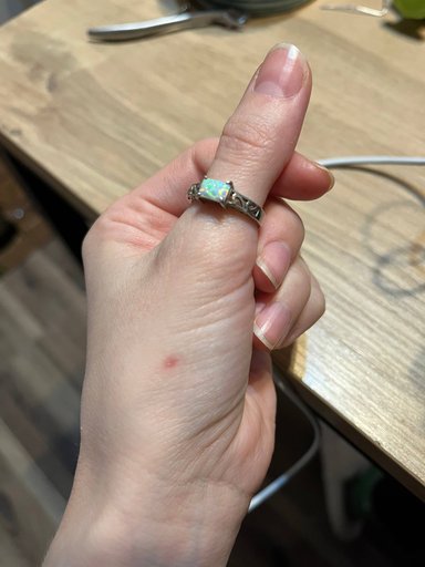 Кольцо серебро, искусственный опал