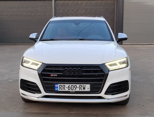 Audi SQ5 2018